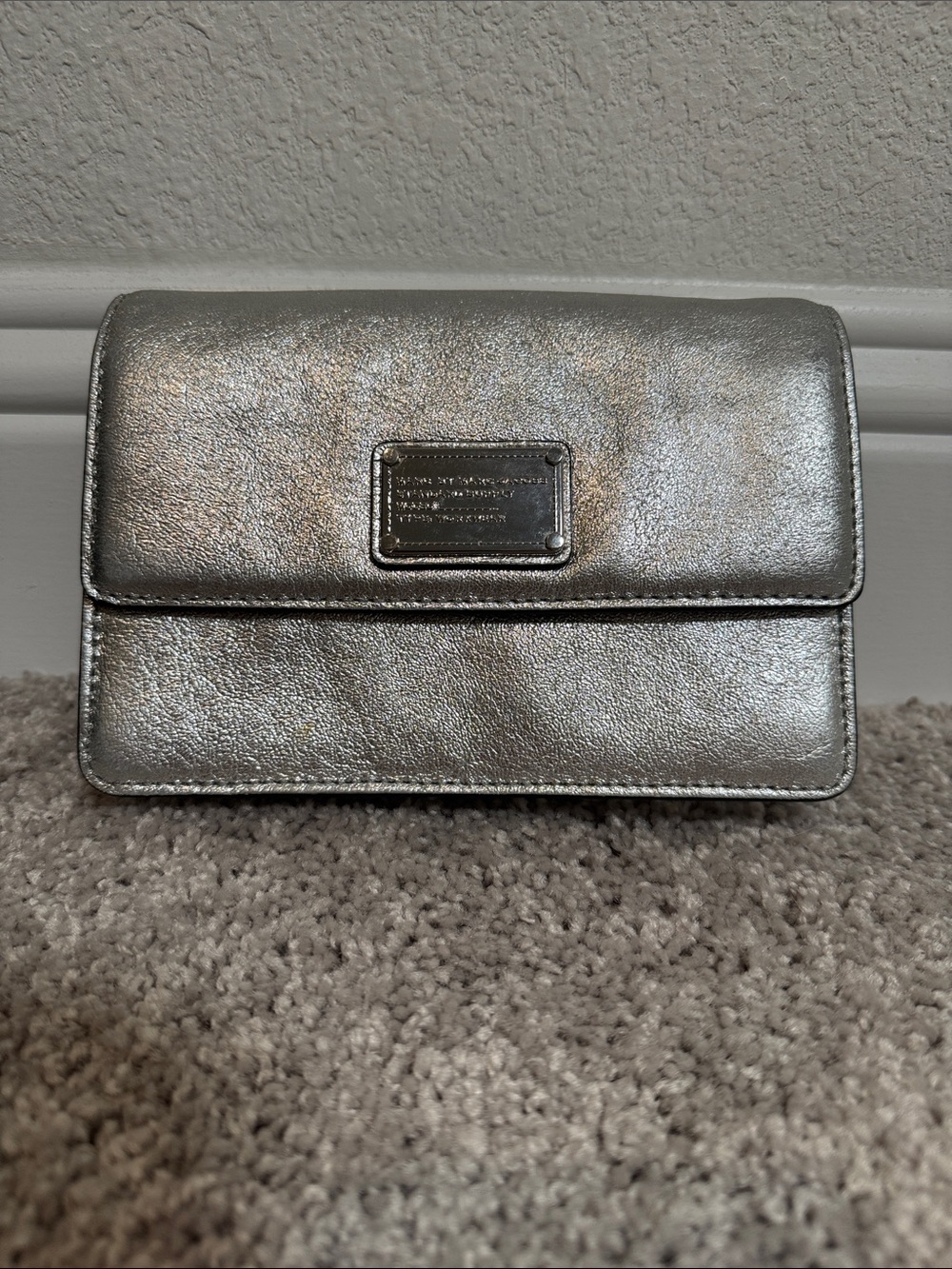 Marc By Marc Jacobs Silver Metallic Leather Crossbody